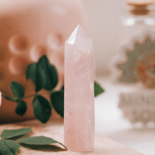 Rose Quartz: Meaning, Root Chakra Connection, Benefits & How to Use It