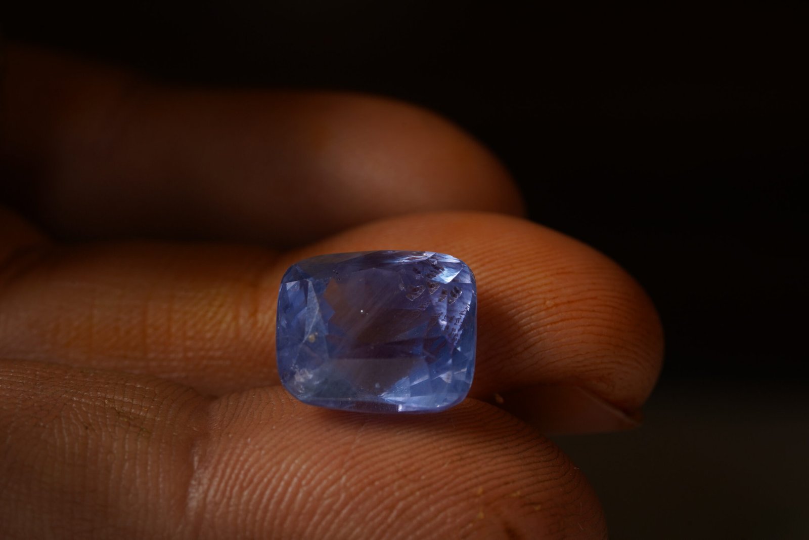 Blue Sapphire - 8 Carat - Image 4
